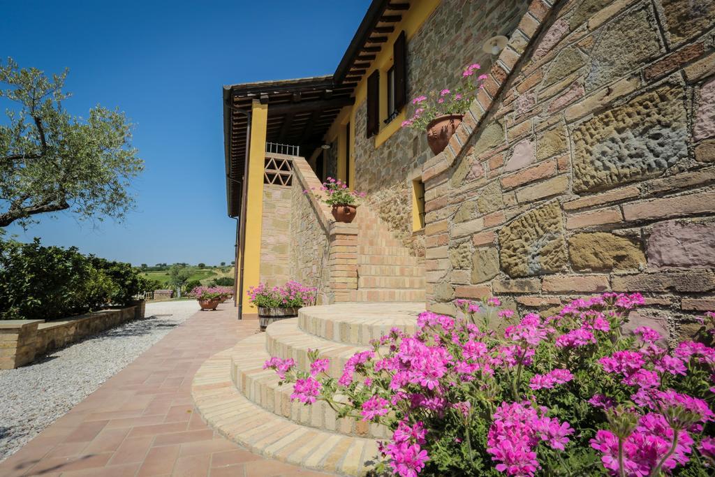 Agriturismo Il Divin Casale Torgiano Εξωτερικό φωτογραφία